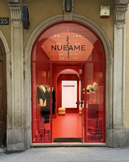 NUEAME apre la sua prima boutique a Milano
